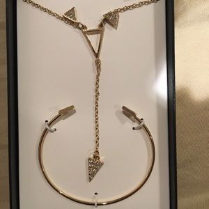 Three set jewelry set